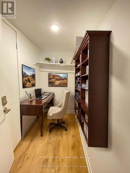 Property Photo: 1720 Simcoe Street 15 ON L1G 4X9