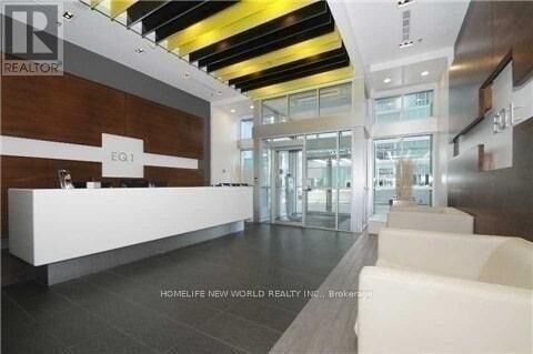 Property Photo:  70 Town Centre Court 312  ON M1P 4Y7 