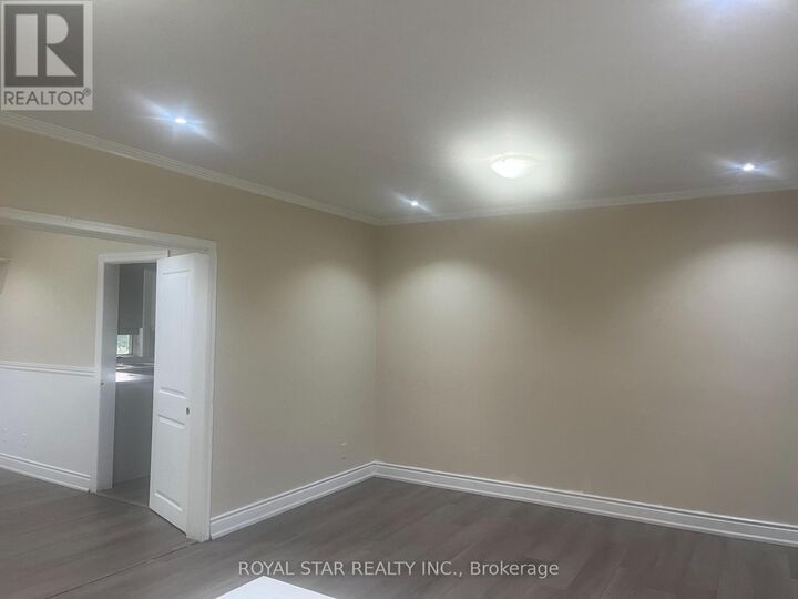 Property Photo:  9210 Mississauga Road Main  ON L7A 0B4 