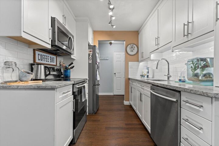 Property Photo:  2567 Victoria Street 103  BC V2T 2T4 