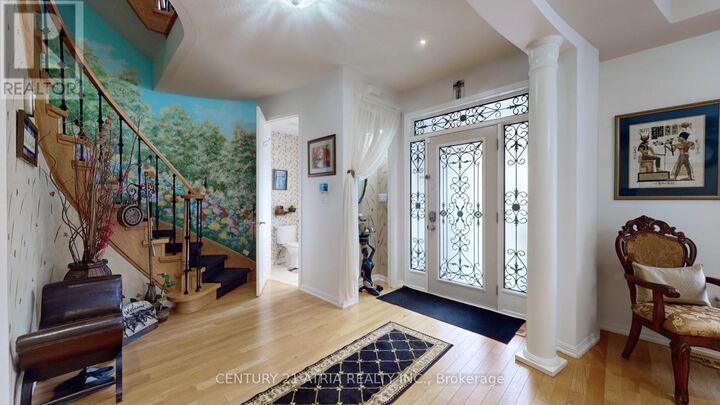 Property Photo: 69 Diamond Jubilee Drive West ON L6B 0Y5