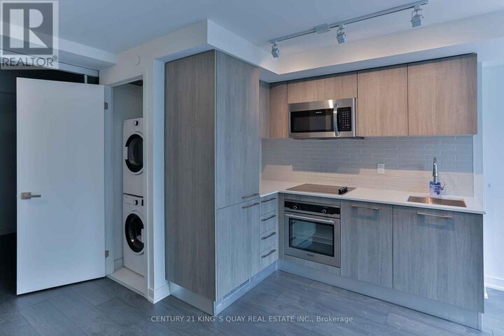 Property Photo: 3 Gloucester Street 317 ON M4Y 0C6