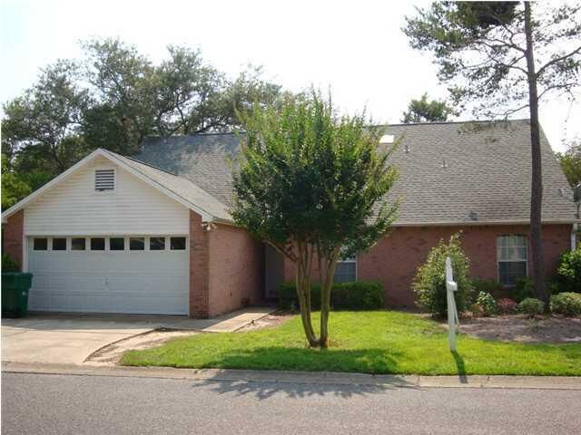 Property Photo:  133 Parkwood Drive  FL 32578 