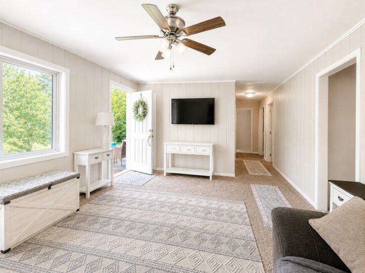 Property Photo:  132 Combs  Dr.  KY 41274 