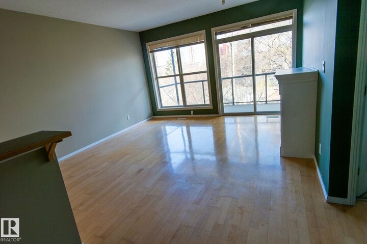 Property Photo:  11039 83 Avenue NW 412  AB T6G 2V6 