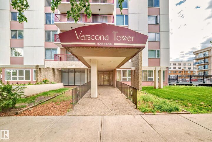 11007 83 Avenue NW 401 — photo 1