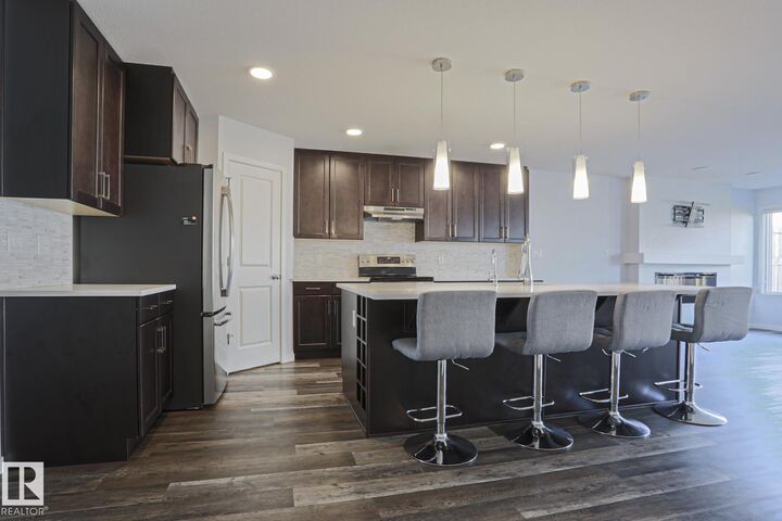 Property Photo:  4314 Cooke Lane SW  AB T6W 4M7 