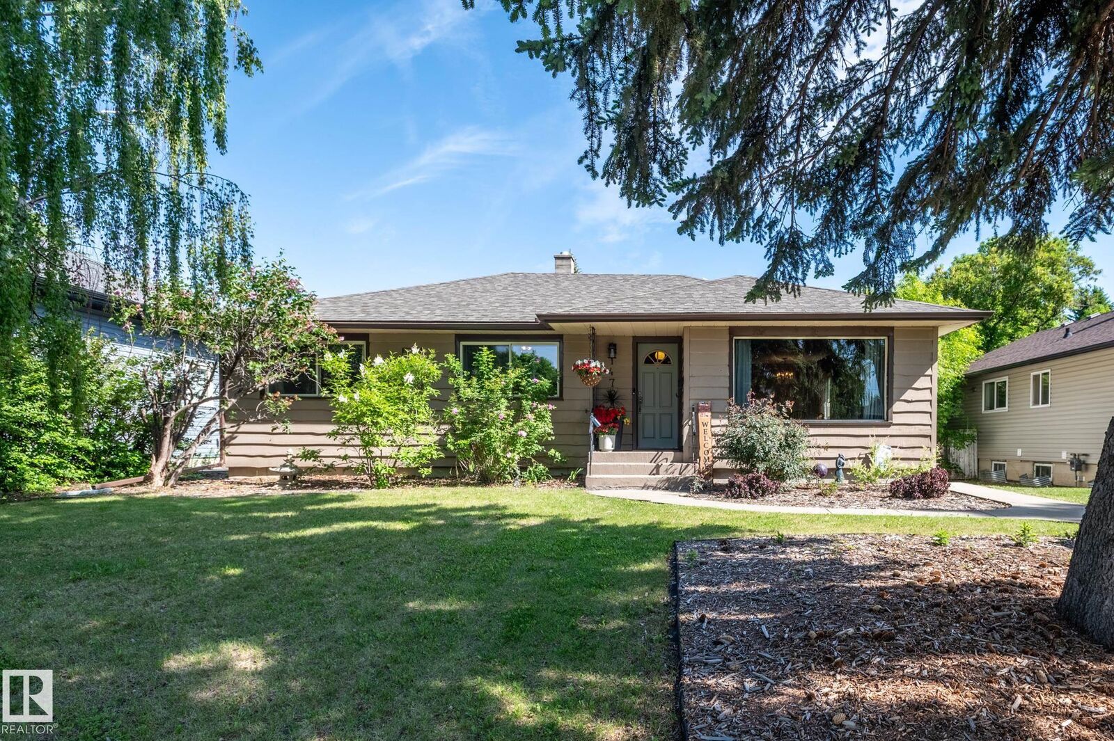 Property Photo:  14708 108 Av NW  AB T5N 1H2 