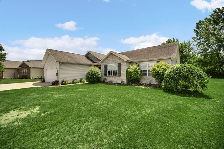 Property Photo:  1730 Elderberry Circle  IN 46310 