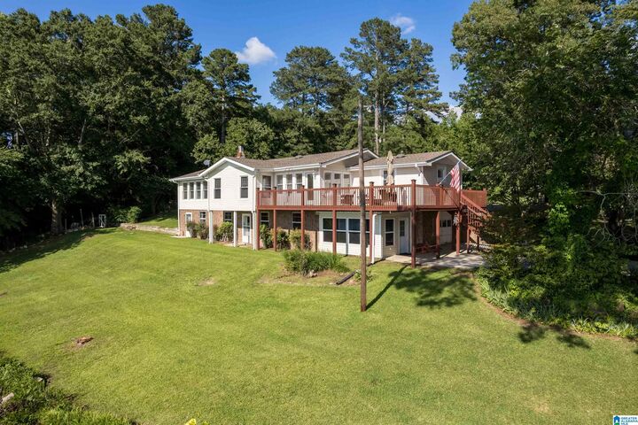 Property Photo:  60 County Road 304  AL 35057 