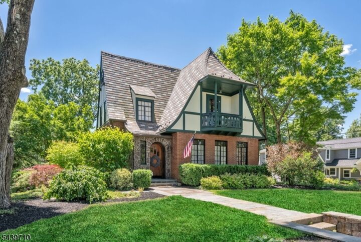 Property Photo: 10 Cedar St NJ 07920