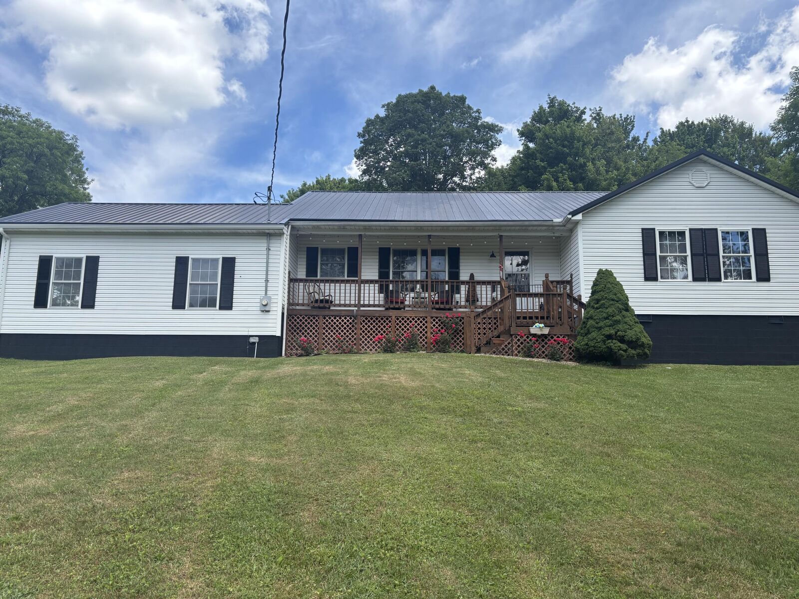 Property Photo: 68 Hurd Rd WV 26681