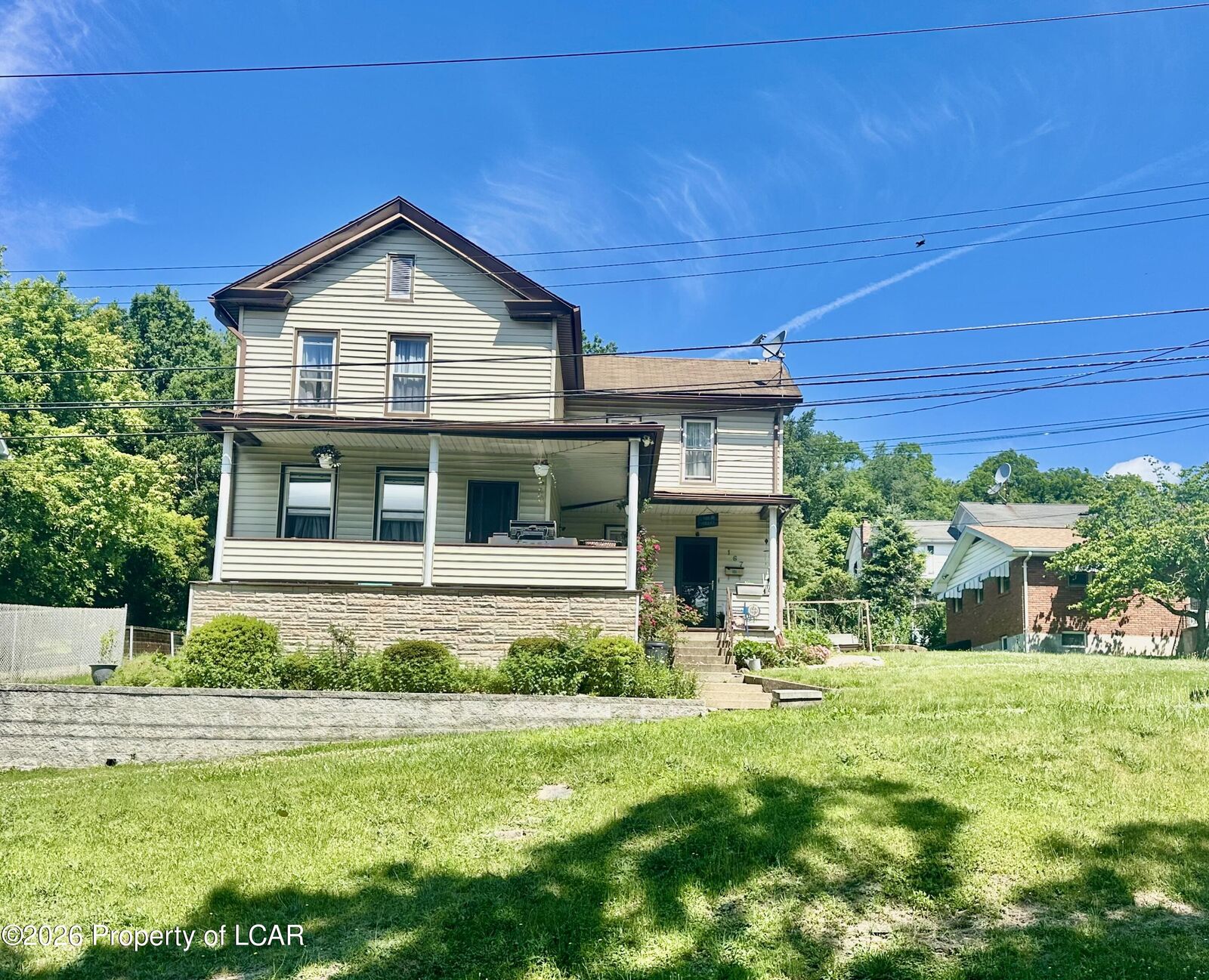 Property Photo:  167 E Shawnee Avenue  PA 18651 