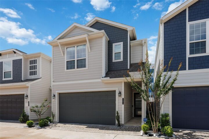 Property Photo:  11013 Cane Oak Way  TX 77043 