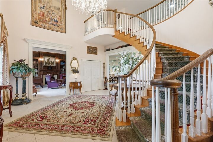 Property Photo: 2040 Sorrento Drive NC 28607