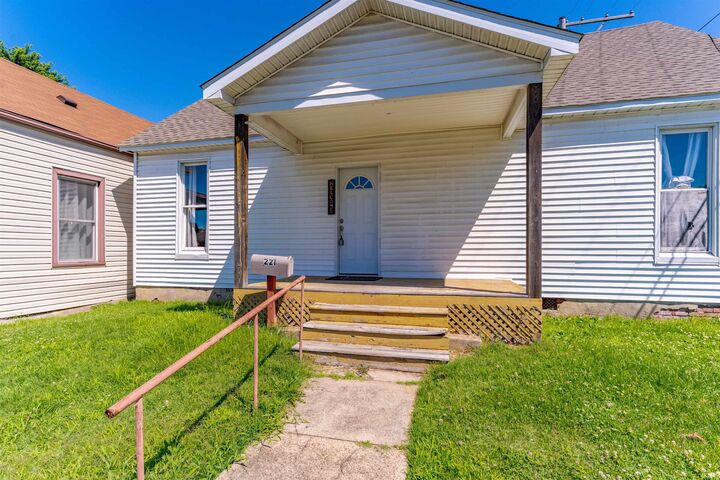 Property Photo: 221 W Eighth Street IN 47620