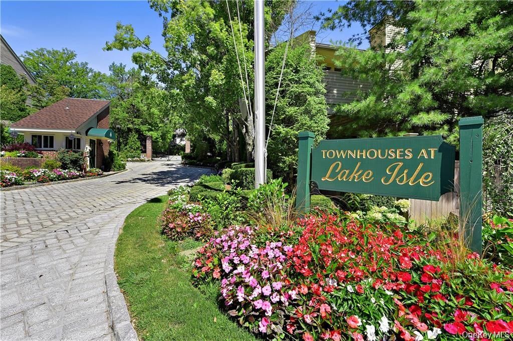 Property Photo: 40 Waterside Close NY 10709