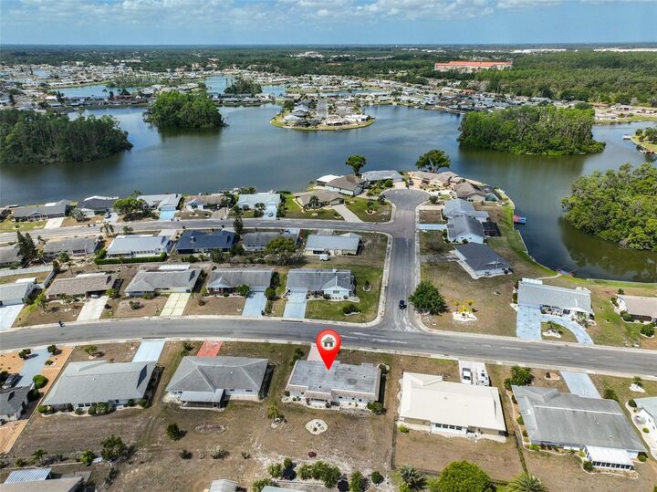 Property Photo:  1529 Allegheny Drive  FL 33573 