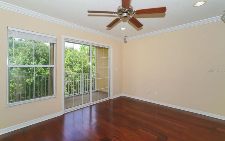 Property Photo: 7339 Black Walnut Way FL 34202