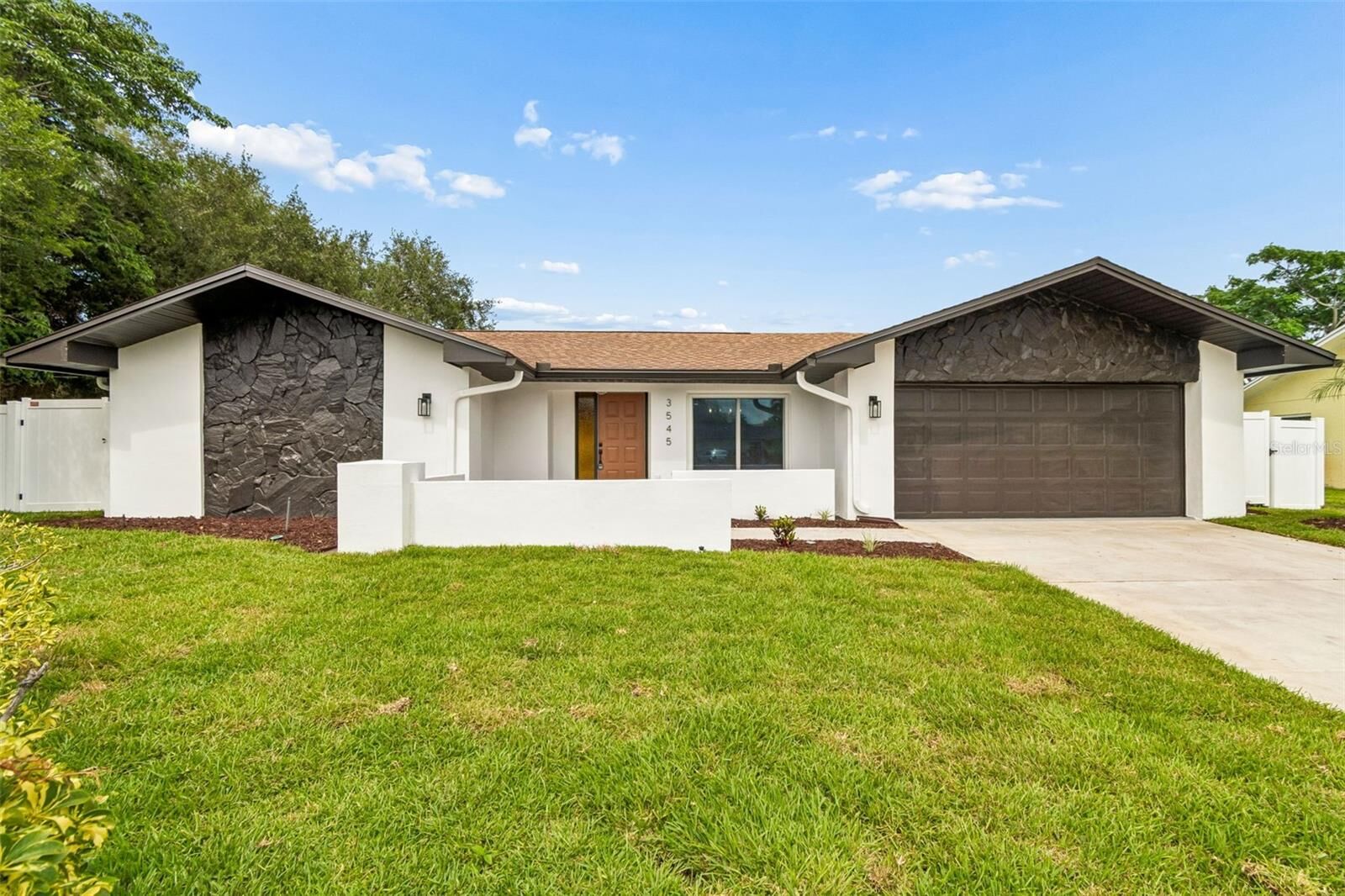 Property Photo:  3545 Snowy Egret Court  FL 34683 