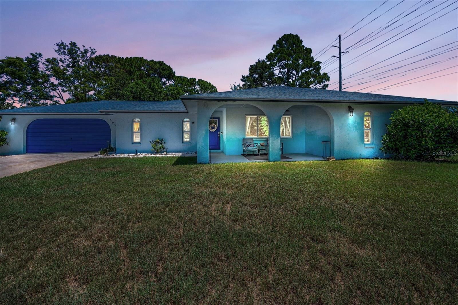 Property Photo:  505 Whispering Oak Drive  FL 34689 