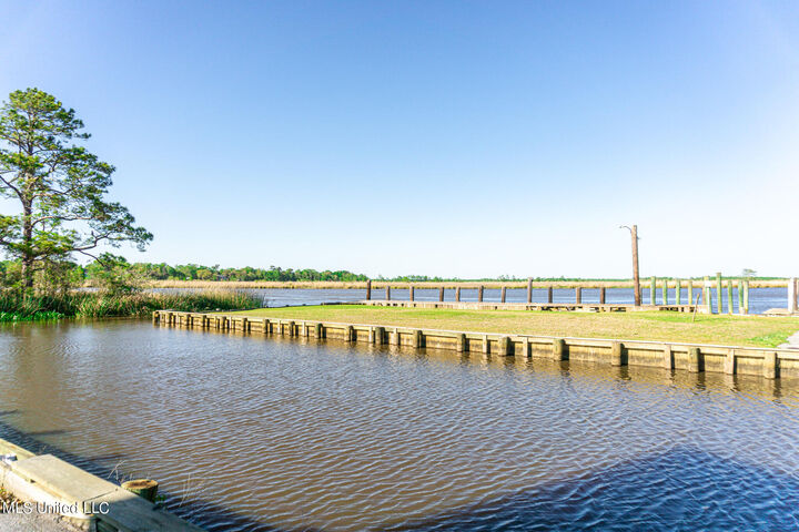 Property Photo: 1102 Stanfield Point Road MS 39553