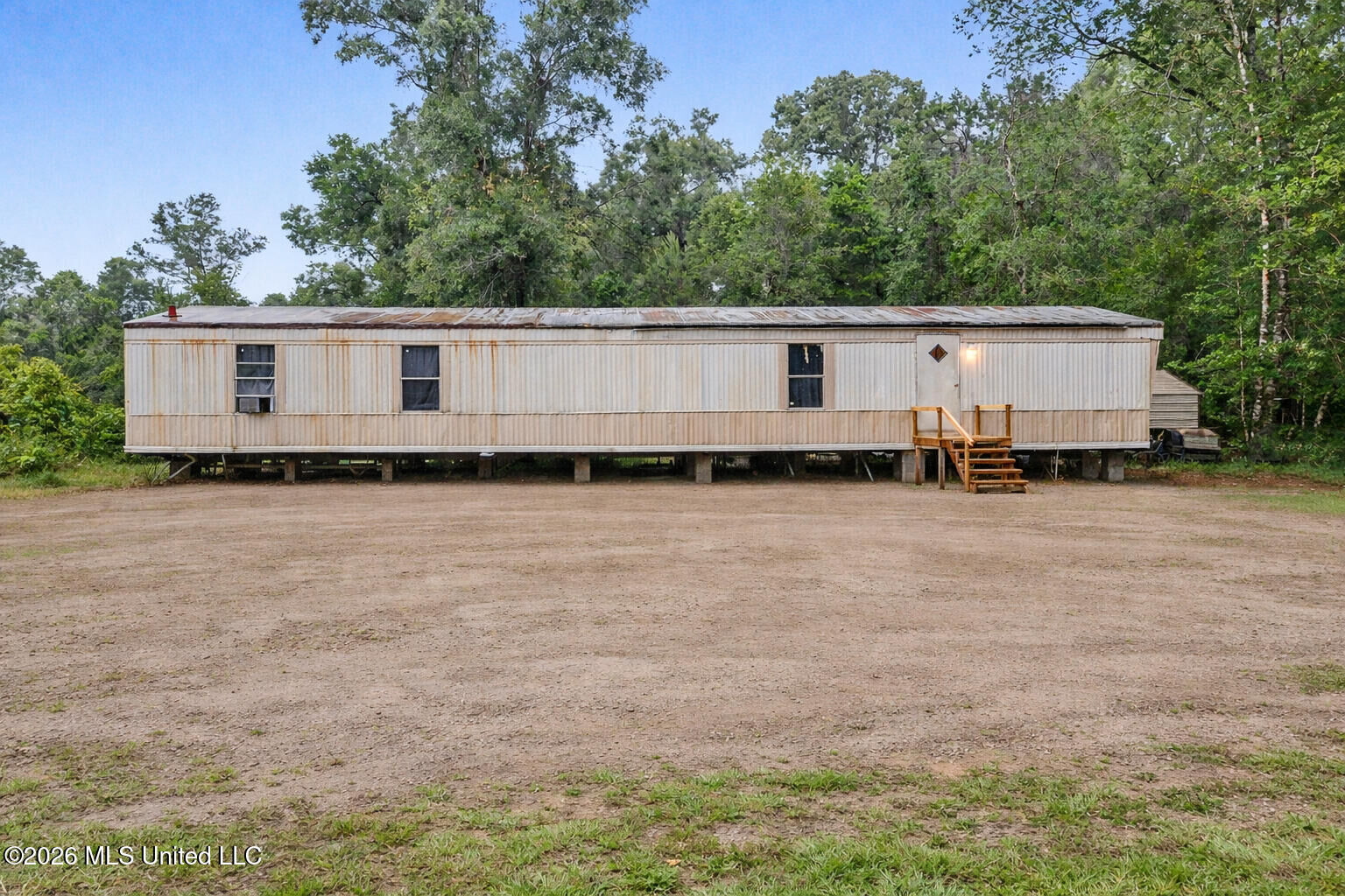 Property Photo:  190E Burnis Havard Road  MS 39573 