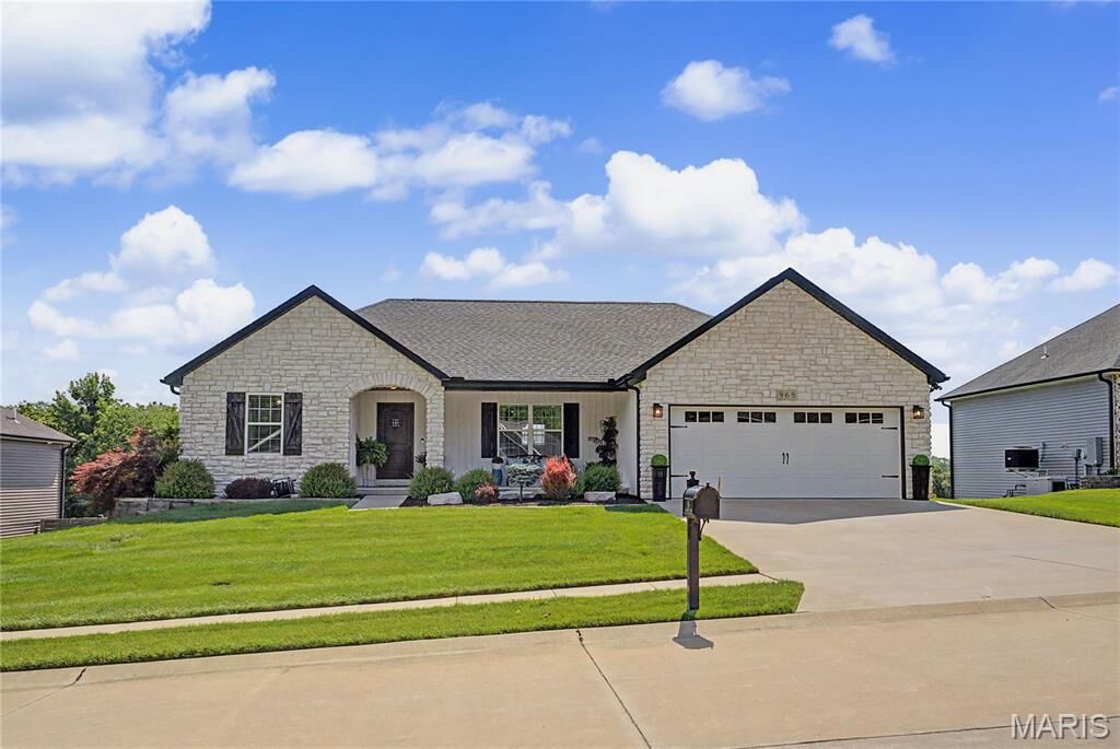 Property Photo:  968 Lochinvar Lane  MO 63701 