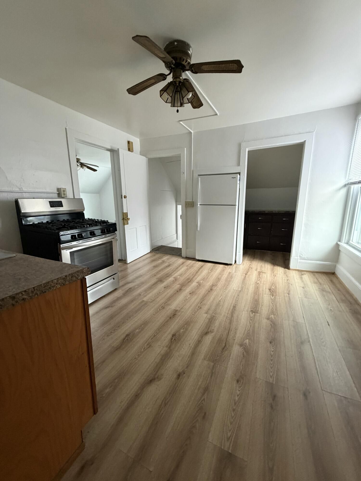 Property Photo:  2006 S 11th St  WI 53081 