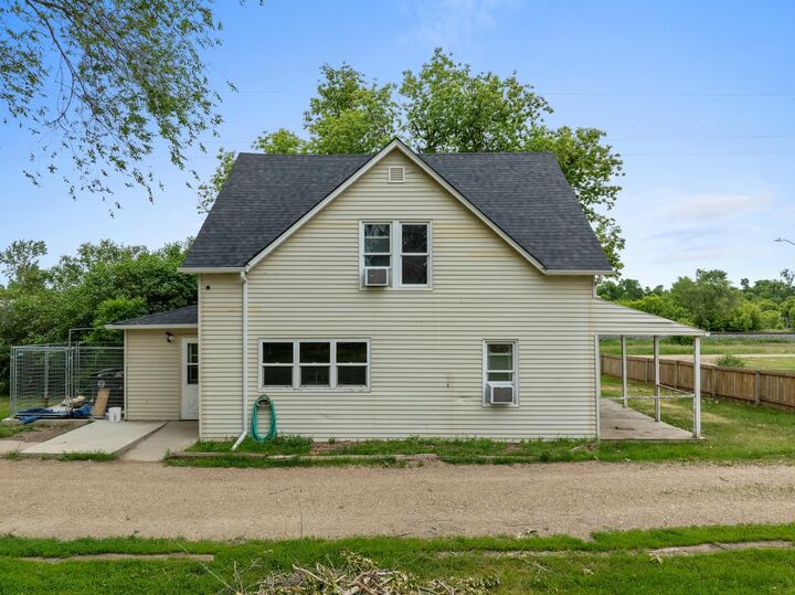 Property Photo: 37 2nd St NE ND 58781