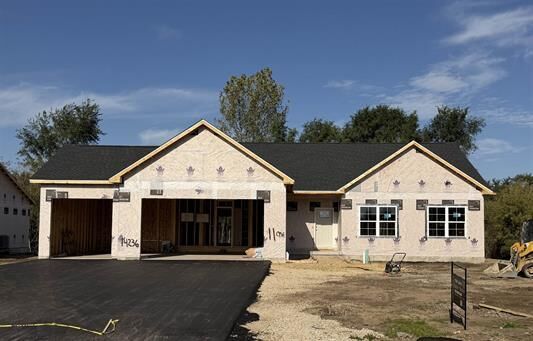 Property Photo: 14236 Prairie Commons Lane IL 61080