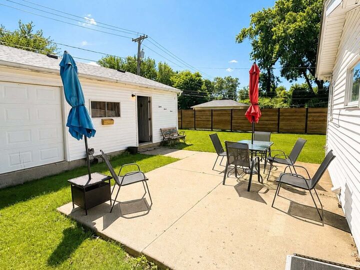Property Photo:  3715 Kemman Avenue  IL 60513 
