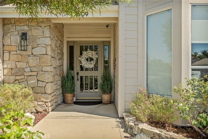 Property Photo:  1609 Arcata  CA 92374 