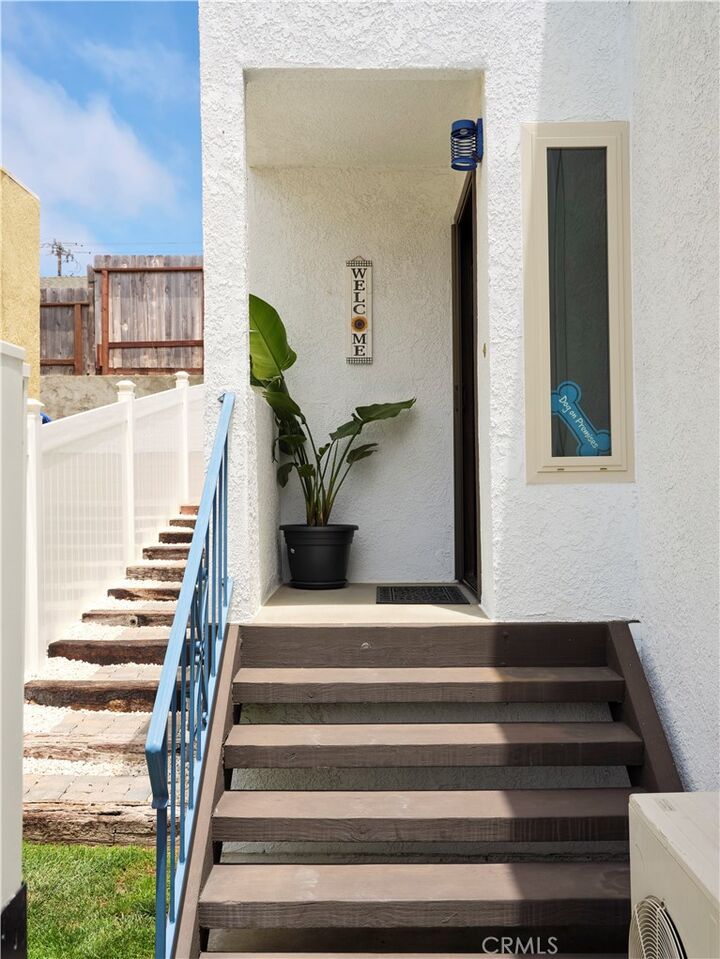 Property Photo:  1921 Moss Beach Court  CA 93433 