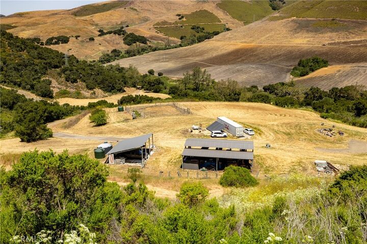 Property Photo:  680 Spring Canyon Lane  CA 93444 