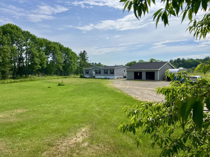 Property Photo: 852 Waterville Road ME 04915