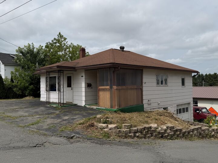Property Photo: 432 St Thomas Street ME 04756