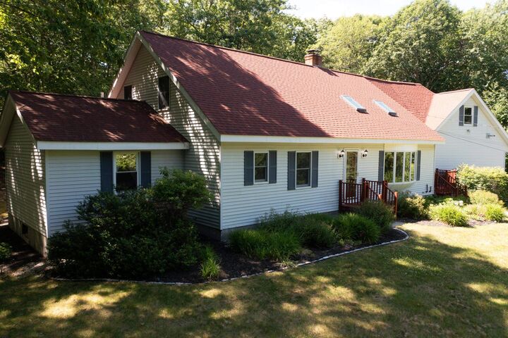Property Photo:  363 Page Hill Road  NH 03071 