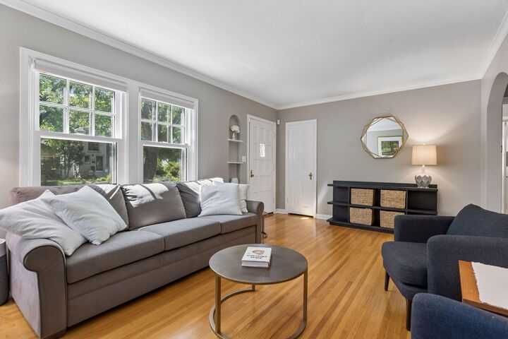 Property Photo: 5517 Pleasant Avenue MN 55419
