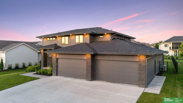 Property Photo:  3935 S 208 Street  NE 68022 