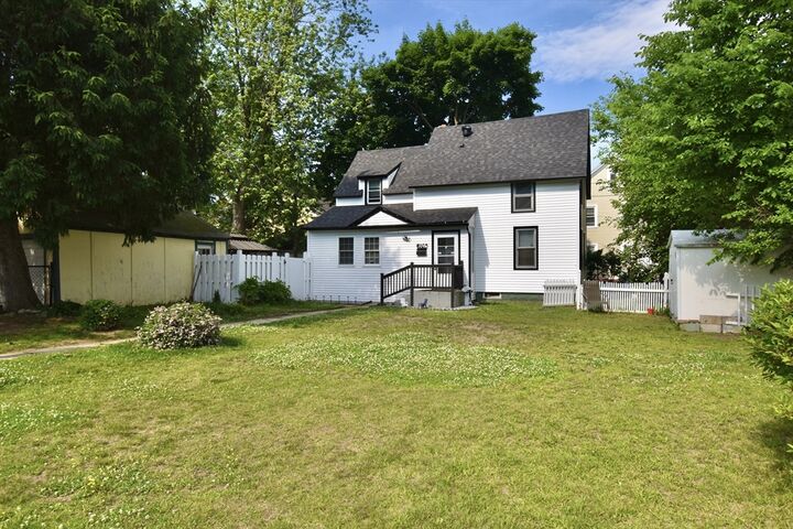 Property Photo:  106 Suffolk St  MA 01109 
