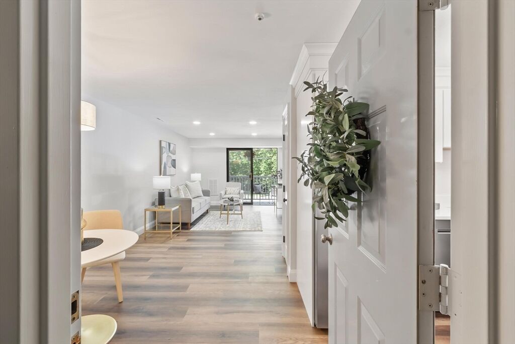 Property Photo: 5 Bridgeview Circle 12 MA 01879