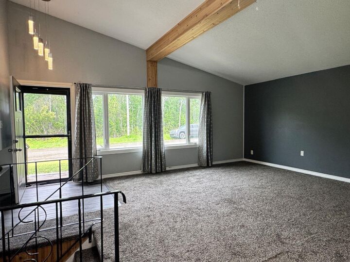 Property Photo:  219 8 Street  AB T0H 2A0 