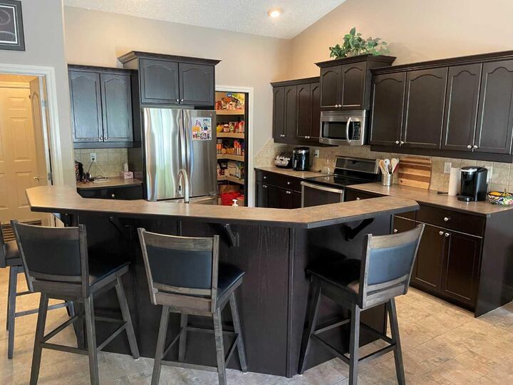 Property Photo: 18 Park Point AB T7S 1W9