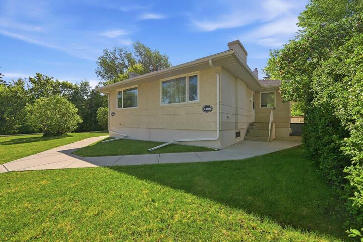 Property Photo: 2404 &Amp 2406 Richmond Road SW AB T2T 5E4