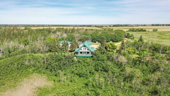 Property Photo: 41102 RR 17-3 AB T0B 1H0