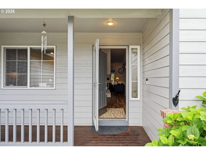 Property Photo:  3706 NW 32nd Ave  WA 98607 