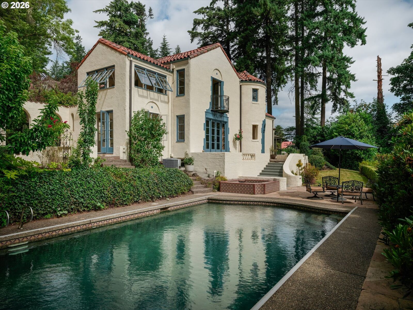 Property Photo:  11108 S Collina Ave  OR 97219 