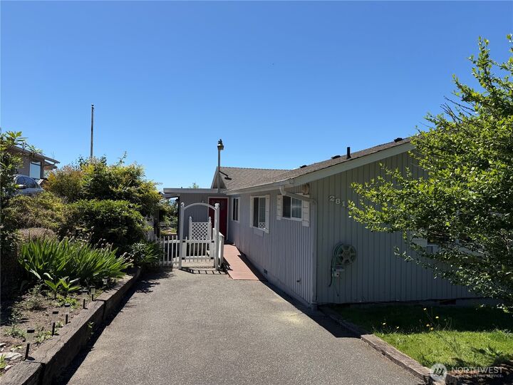 Property Photo: 2814 Mission Beach Heights Road WA 98271