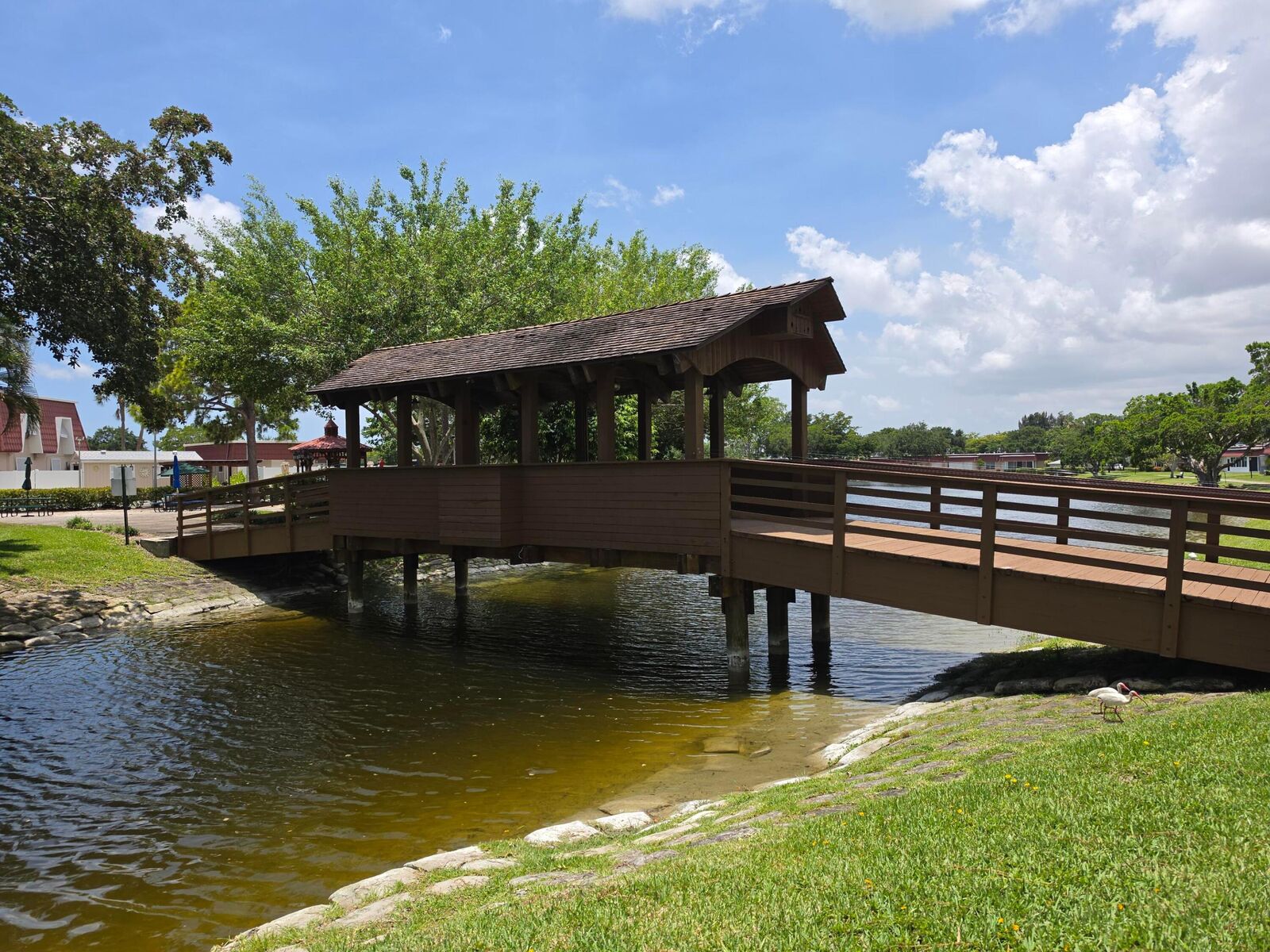 Property Photo: 713 Nantucket Circle B FL 33467